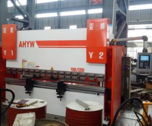 3M premsa hidràulica CNC frens 4 eix