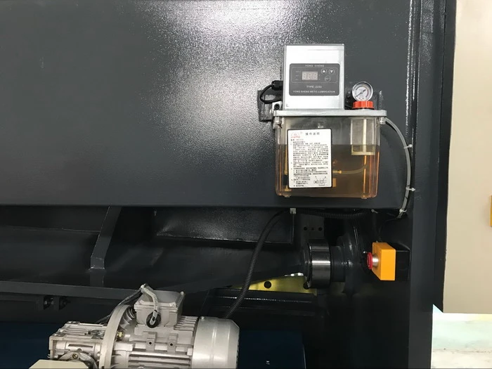 cnc auto lubrication for AHYW VR Guillotine sheet shears